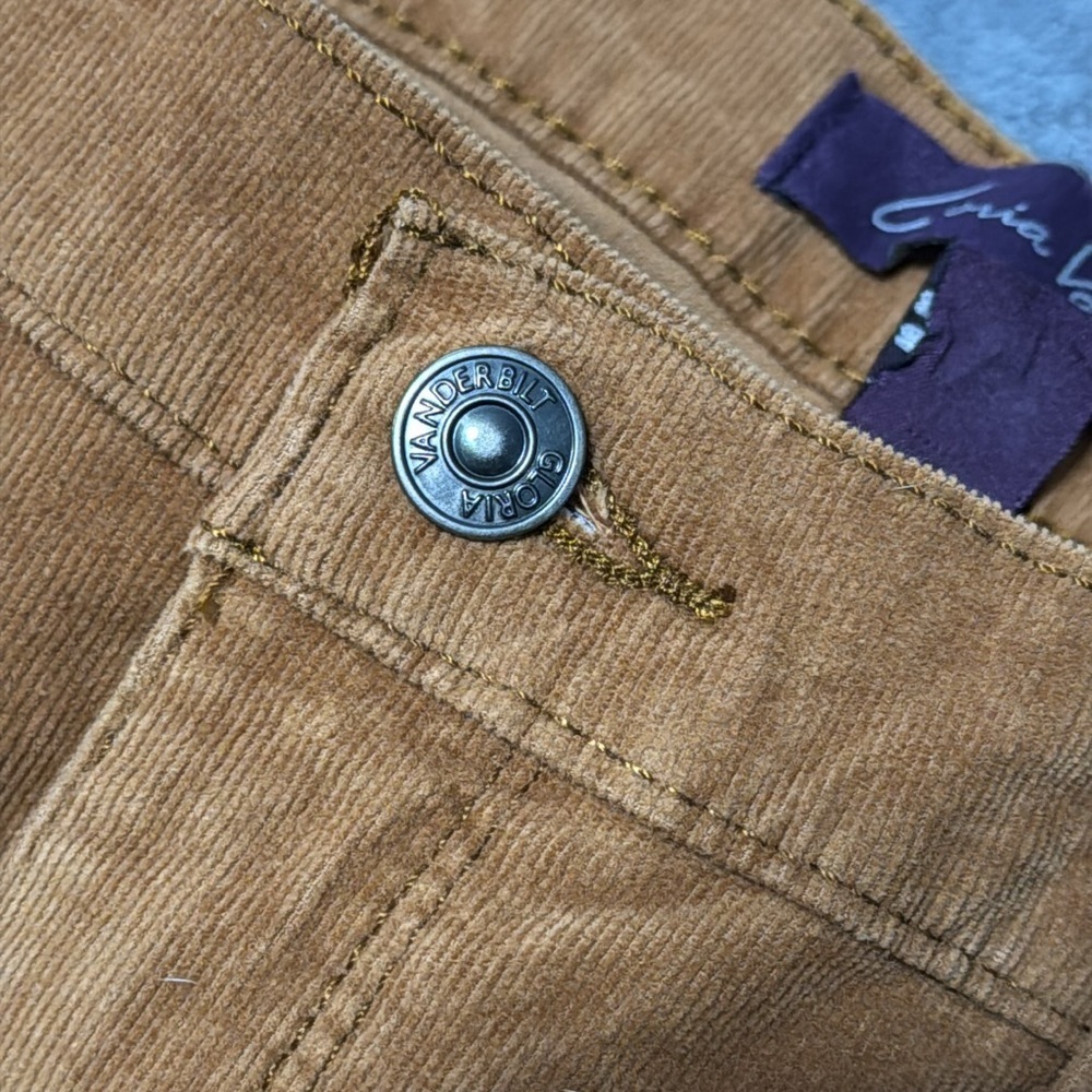 Gloria Vanderbilt Amanda - Women's Standard High-Rise Slim Corduroy Pant NWT - Picture 9 of 9